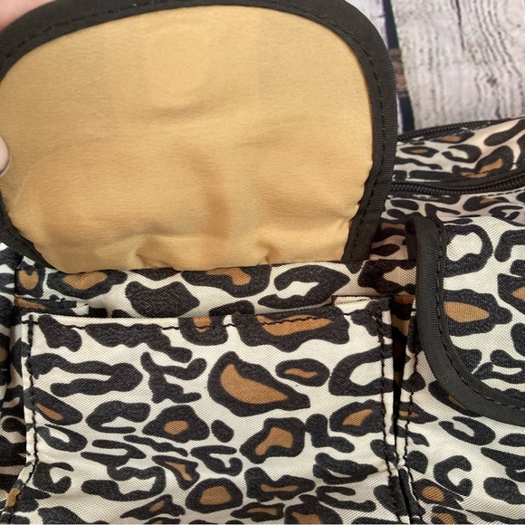 Travelon Cheetah Print Shoulder Bag - Picture 10 of 14